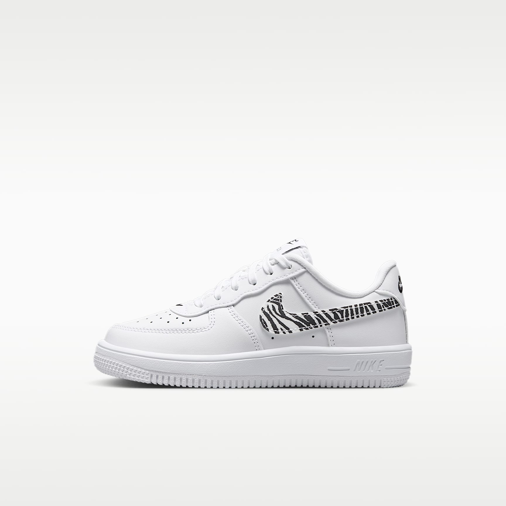 Nike Air Force 1 Low '07 26、5cmホワイト Nike Force 1 Low Younger Kids' Shoes. Nike UK